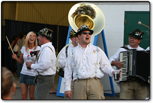 Oktoberfest Crowds in 2008